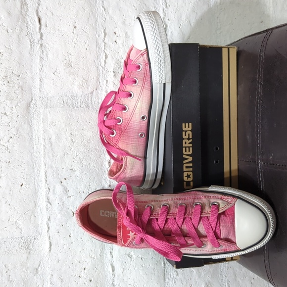 🩷 Pink Plaid Converse All Stars 🩷 - Picture 2 of 9